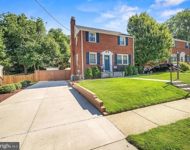 2605 Arcola Avenue - Photo Thumbnail 2