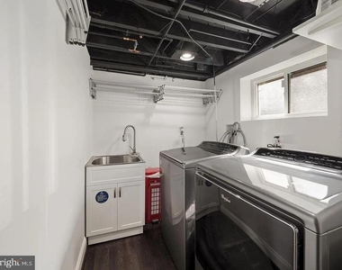 2605 Arcola Avenue - Photo Thumbnail 24