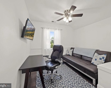 2605 Arcola Avenue - Photo Thumbnail 20