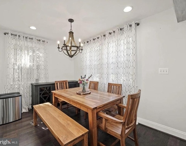 2605 Arcola Avenue - Photo Thumbnail 8