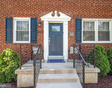 2605 Arcola Avenue - Photo Thumbnail 1