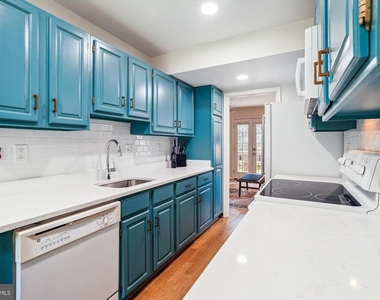 4934 Bradley Boulevard - Photo Thumbnail 6