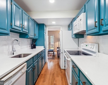 4934 Bradley Boulevard - Photo Thumbnail 5