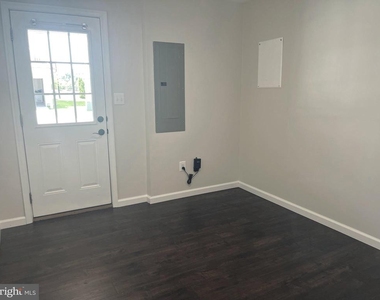 7610 Golden Slumber Lane - Photo Thumbnail 32