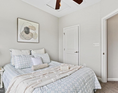 7610 Golden Slumber Lane - Photo Thumbnail 22