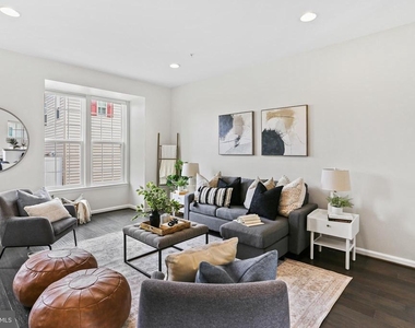 7610 Golden Slumber Lane - Photo Thumbnail 2