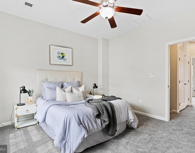 7610 Golden Slumber Lane - Photo Thumbnail 17