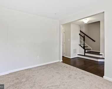 7610 Golden Slumber Lane - Photo Thumbnail 28