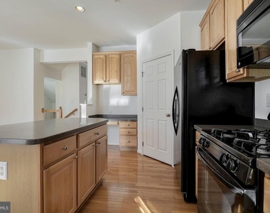 4801 Portsmouth Road - Photo Thumbnail 14