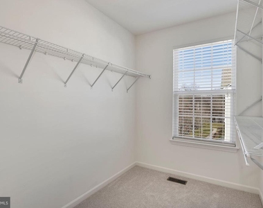 4801 Portsmouth Road - Photo Thumbnail 17