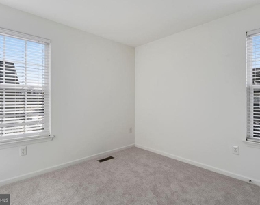 4801 Portsmouth Road - Photo Thumbnail 20