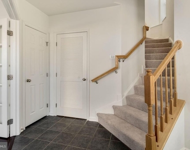 4801 Portsmouth Road - Photo Thumbnail 3