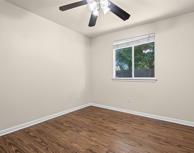 11612 Timber Heights Dr - Photo Thumbnail 28