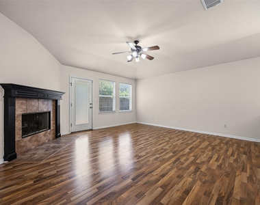 11612 Timber Heights Dr - Photo Thumbnail 13