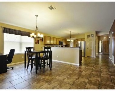 11612 Timber Heights Dr - Photo Thumbnail 19
