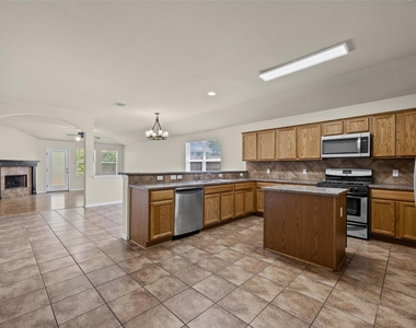 11612 Timber Heights Dr - Photo Thumbnail 9