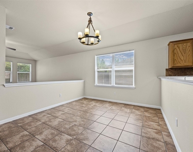 11612 Timber Heights Dr - Photo Thumbnail 12