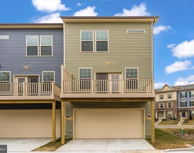 2923 Osprey Way - Photo Thumbnail 3