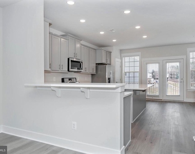 2923 Osprey Way - Photo Thumbnail 29