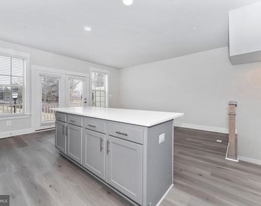 2923 Osprey Way - Photo Thumbnail 21