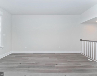2923 Osprey Way - Photo Thumbnail 16