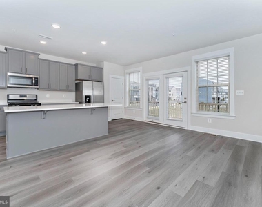 2923 Osprey Way - Photo Thumbnail 13
