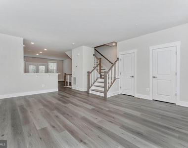 2923 Osprey Way - Photo Thumbnail 27