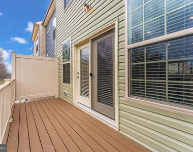2923 Osprey Way - Photo Thumbnail 4