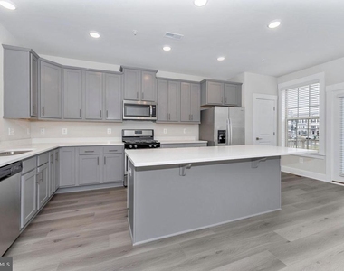 2923 Osprey Way - Photo Thumbnail 20
