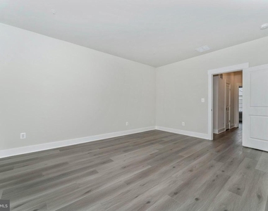 2923 Osprey Way - Photo Thumbnail 33