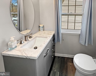 110 Whiskey Creek Circle - Photo Thumbnail 12