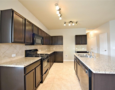 1603 Atlantica St - Photo Thumbnail 6