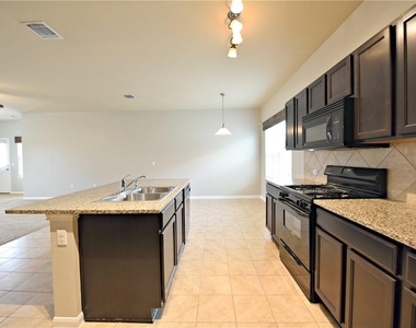 1603 Atlantica St - Photo Thumbnail 7