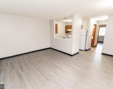 510 S Main Street - Photo Thumbnail 8