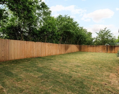 402 E Ash Dr - Photo Thumbnail 29