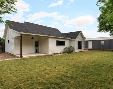 402 E Ash Dr - Photo Thumbnail 6