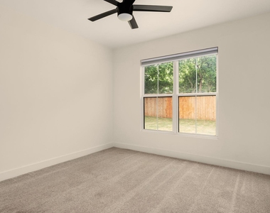 402 E Ash Dr - Photo Thumbnail 22