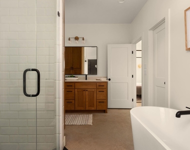 402 E Ash Dr - Photo Thumbnail 19