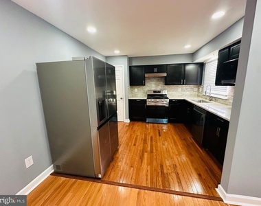 4518 Runnymeade Road - Photo Thumbnail 6