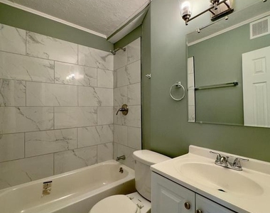 2959 Liberty Parkway - Photo Thumbnail 4