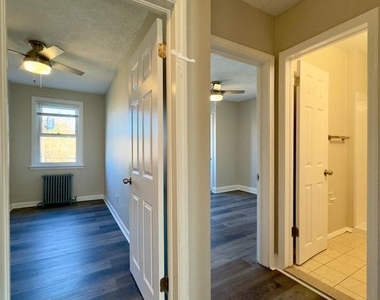 2959 Liberty Parkway - Photo Thumbnail 14
