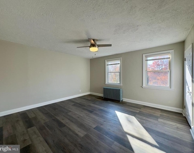 2959 Liberty Parkway - Photo Thumbnail 16