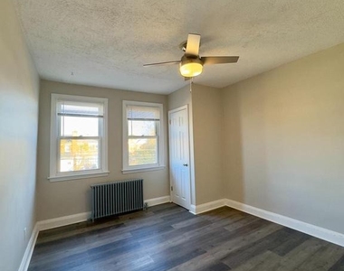 2959 Liberty Parkway - Photo Thumbnail 18