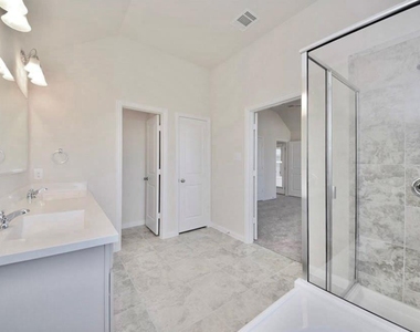 1225 Homer Ln - Photo Thumbnail 15