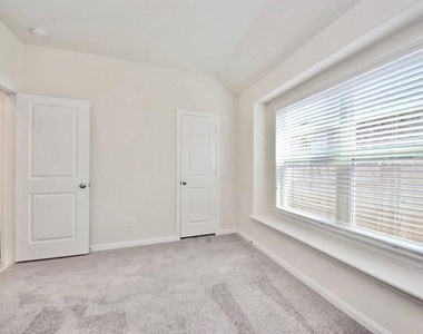 1225 Homer Ln - Photo Thumbnail 20