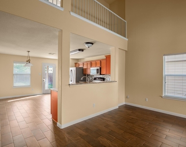 13232 Forest Sage St - Photo Thumbnail 7