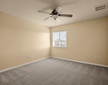 13232 Forest Sage St - Photo Thumbnail 17