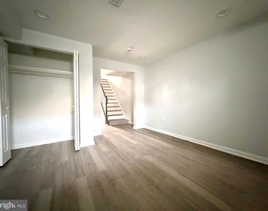 608 Oldham Street - Photo Thumbnail 8