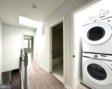 608 Oldham Street - Photo Thumbnail 7