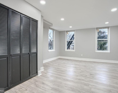 3807 Fleetwood Avenue - Photo Thumbnail 6